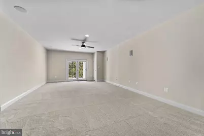 22990 Weybridge Square, Ashburn, VA 20148 - Photo 38