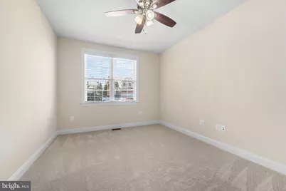 22990 Weybridge Square, Ashburn, VA 20148 - Photo 20