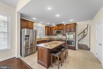 22990 Weybridge Square, Ashburn, VA 20148 - Photo 4