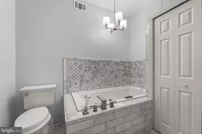 22990 Weybridge Square, Ashburn, VA 20148 - Photo 12