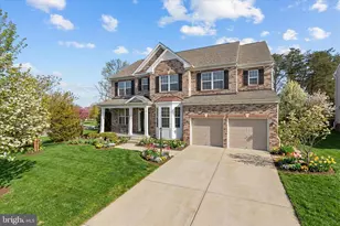 22800 Calderwood Ln, Brambleton, VA 20148 - Photo 2