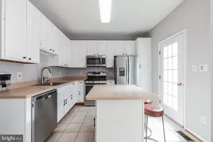 45545 Clear Spring Terrace, Sterling, VA 20165 - Photo 12