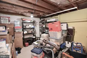 19141 Youngs Cliff Rd, Sterling, VA 20165 - Photo 40