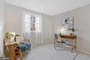 113 Caragana Ct, Sterling, VA 20164 - Photo 26