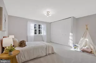 113 Caragana Ct, Sterling, VA 20164 - Photo 22