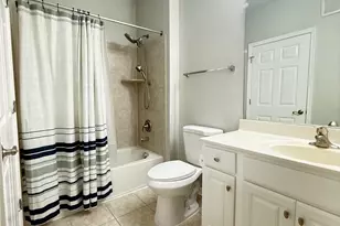 21228 McFadden Square, Sterling, VA 20165 - Photo 32