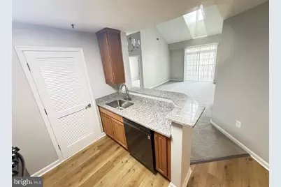 21228 McFadden Square #411, Sterling, VA 20165 - Photo 8