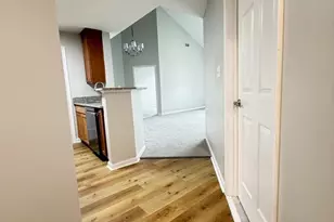 21228 McFadden Square, Sterling, VA 20165 - Photo 6