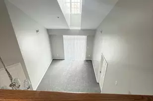 21228 McFadden Square, Sterling, VA 20165 - Photo 40