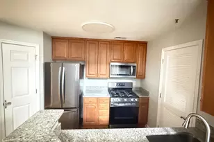 21228 McFadden Square, Sterling, VA 20165 - Photo 10