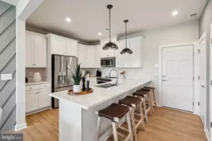 1023 Inferno Ter SE, Leesburg, VA 20175 - Photo 2