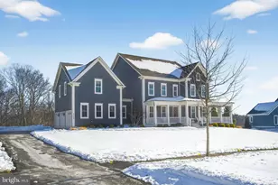 23248 Meadow Star Pl, Aldie, VA 20105 - Photo 4