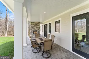 17819 Yatton Rd, Round Hill, VA 20141 - Photo 12