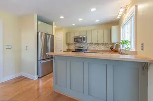 9 Honeybee Ave, Round Hill, VA 20141 - Photo 10