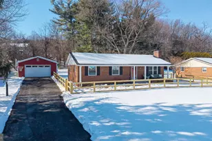 9 Honeybee Ave, Round Hill, VA 20141 - Photo 1