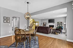 23605 Roundup Pl, Aldie, VA 20105 - Photo 26