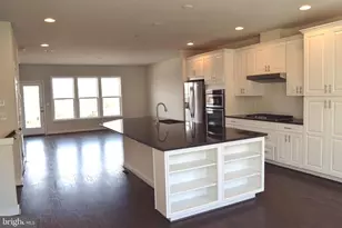 19974 Abram Ter, Ashburn, VA 20147 - Photo 2