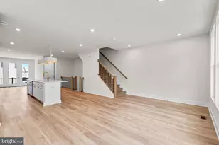 42121 Picasso Sq, Ashburn, VA 20148 - Photo 18