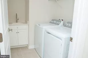 21793 Express Ter, Ashburn, VA 20147 - Photo 10