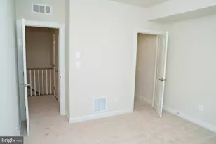 21793 Express Ter, Ashburn, VA 20147 - Photo 12