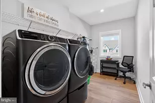 923 Warlander Dr SW, Leesburg, VA 20175 - Photo 38