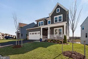 923 Warlander Dr SW, Leesburg, VA 20175 - Photo 2