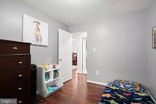 709 W Poplar Rd, Sterling, VA 20164 - Photo 22