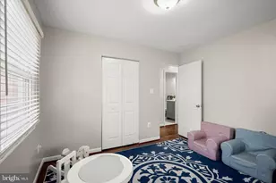 709 W Poplar Rd, Sterling, VA 20164 - Photo 20