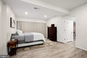 709 W Poplar Rd, Sterling, VA 20164 - Photo 34