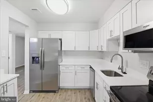 406 Crestwood St SW, Leesburg, VA 20175 - Photo 10