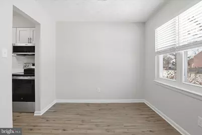 406 Crestwood Street SW, Leesburg, VA 20175 - Photo 8