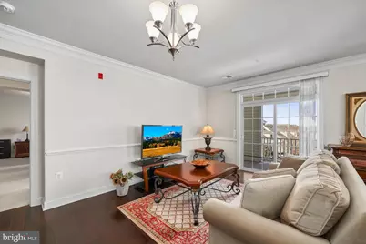 44589 York Crest Terrace #300, Ashburn, VA 20147 - Photo 8