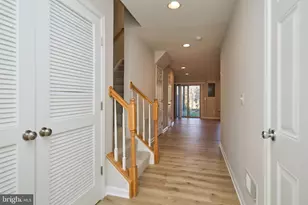 42612 Galbraith Square, Broadlands, VA 20148 - Photo 2