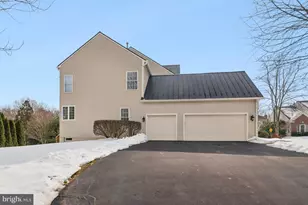 1318 Moore Pl SW, Leesburg, VA 20175 - Photo 34