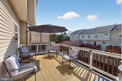 539 Tuliptree Square NE, Leesburg, VA 20176 - Photo 8