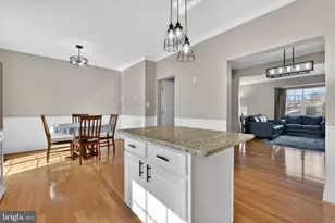 539 Tuliptree Square NE, Leesburg, VA 20176 - Photo 6