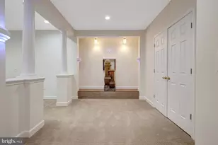 20443 Cliftons Point St, Sterling, VA 20165 - Photo 32