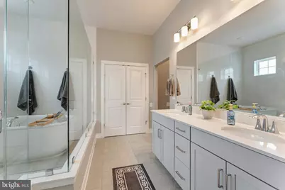 24277 Grayleaf Willow Place, Aldie, VA 20105 - Photo 20