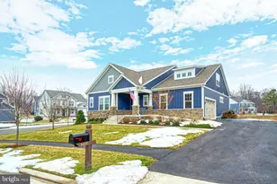 24277 Grayleaf Willow Pl, Aldie, VA 20105 - Photo 2