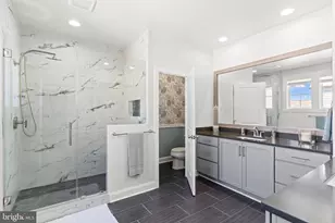 22920 Bubbling Brook Dr, Brambleton, VA 20148 - Photo 34