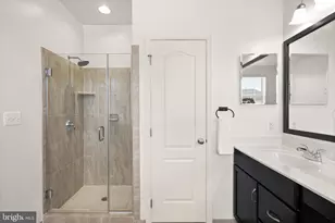 23466 Belvoir Woods Terrace, Ashburn, VA 20148 - Photo 36