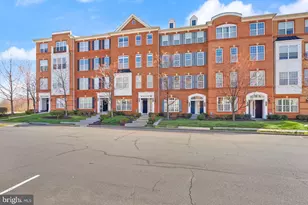 23466 Belvoir Woods Terrace, Ashburn, VA 20148 - Photo 2