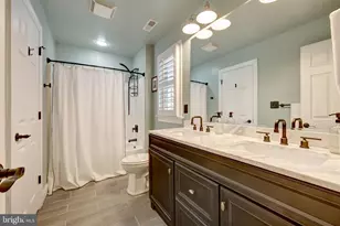 24154 Corktree Ln, Aldie, VA 20105 - Photo 44