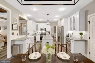 24154 Corktree Ln, Aldie, VA 20105 - Photo 18