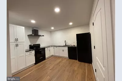 22146 Winter Lake Ct #BASEMENT, Ashburn, VA 20148 - Photo 2