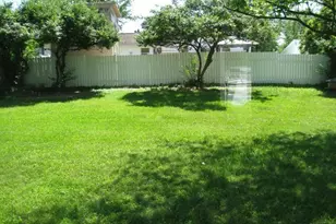 605 W Maple Ave, Sterling, VA 20164 - Photo 12