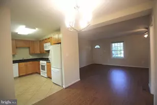 605 W Maple Ave, Sterling, VA 20164 - Photo 18