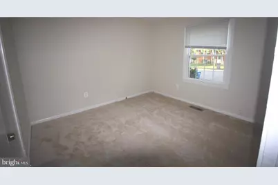 605 W Maple Avenue, Sterling, VA 20164 - Photo 14