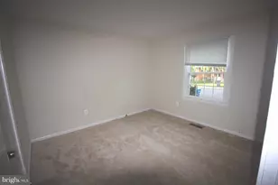 605 W Maple Ave, Sterling, VA 20164 - Photo 14