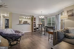 20585 Snowshoe Square, Ashburn, VA 20147 - Photo 8